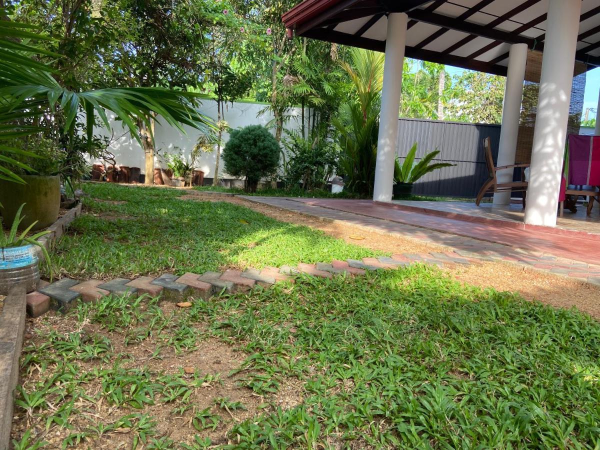 Mirissa Gold Rush Villa Exteriér fotografie